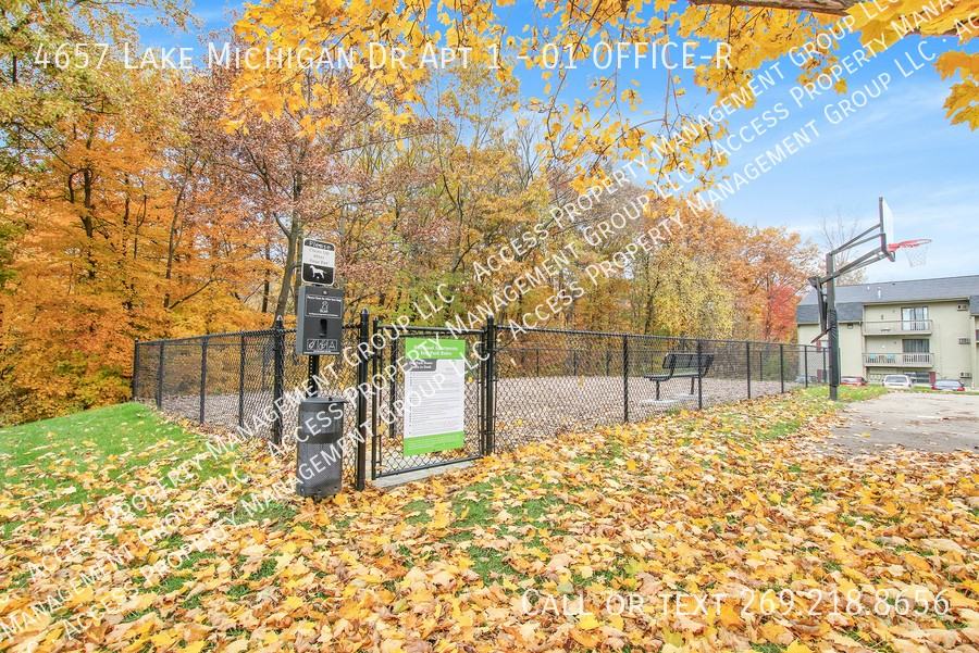 4657 Lake Michigan Dr Apt 1 #01OFFICER - Photo 5 of 16