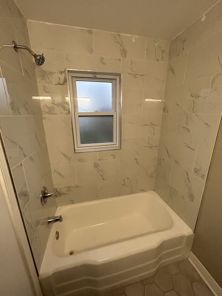 632 169th St #632 - Photo 5 of 10