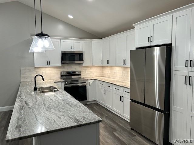 170 S 6th St - Photo 3 of 15