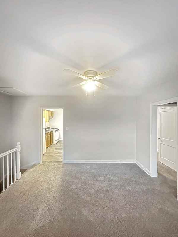 1020 Jack Pl - Photo 3 of 12