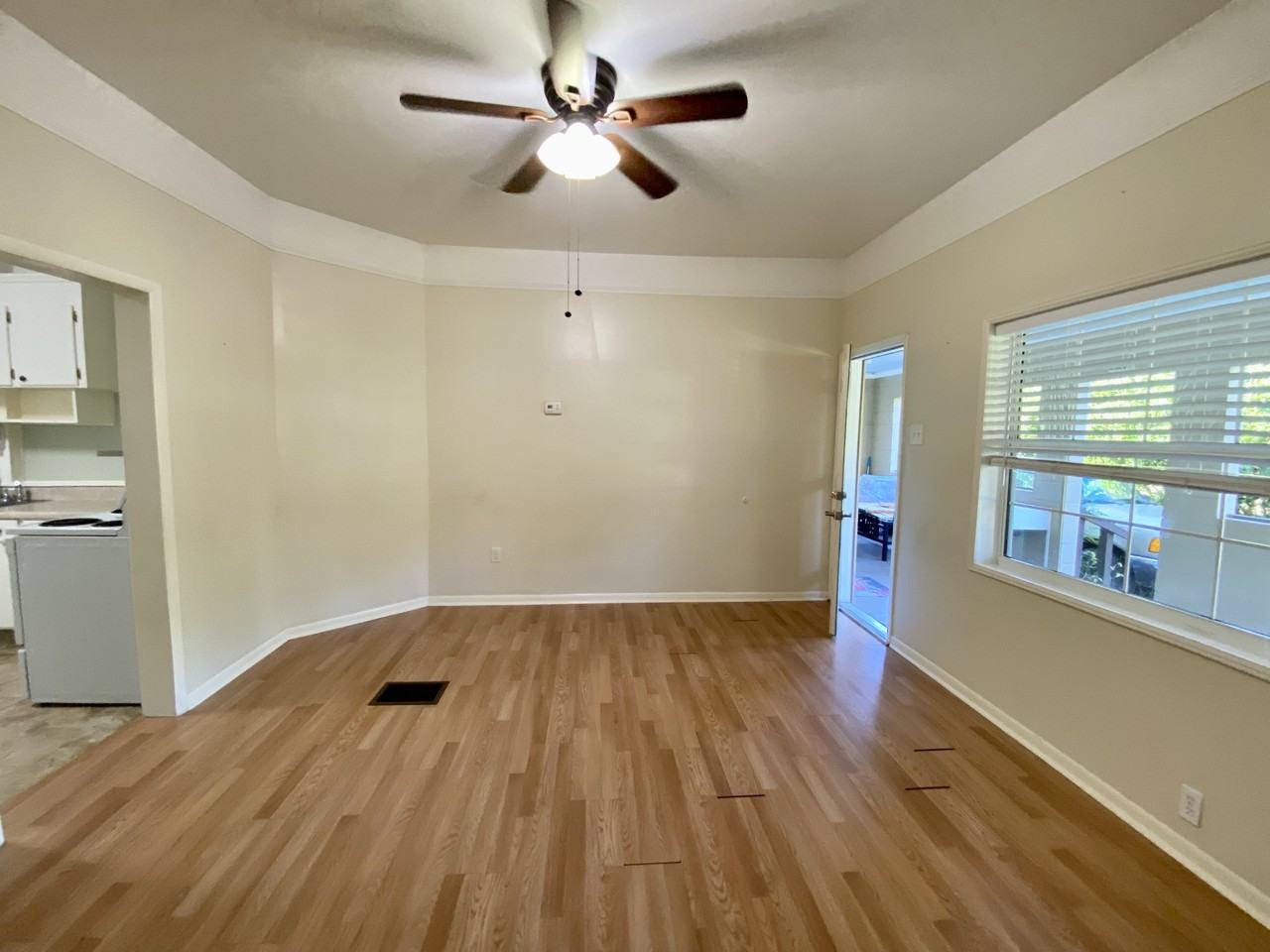 13650 5th St #1 - Photo 5 of 21
