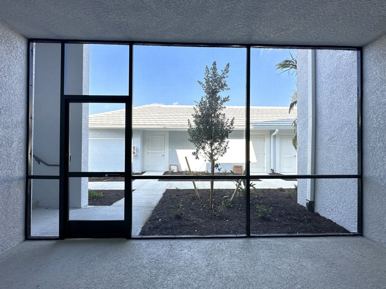 14204 Heritage Landing Blvd #718 - Photo 6 of 32