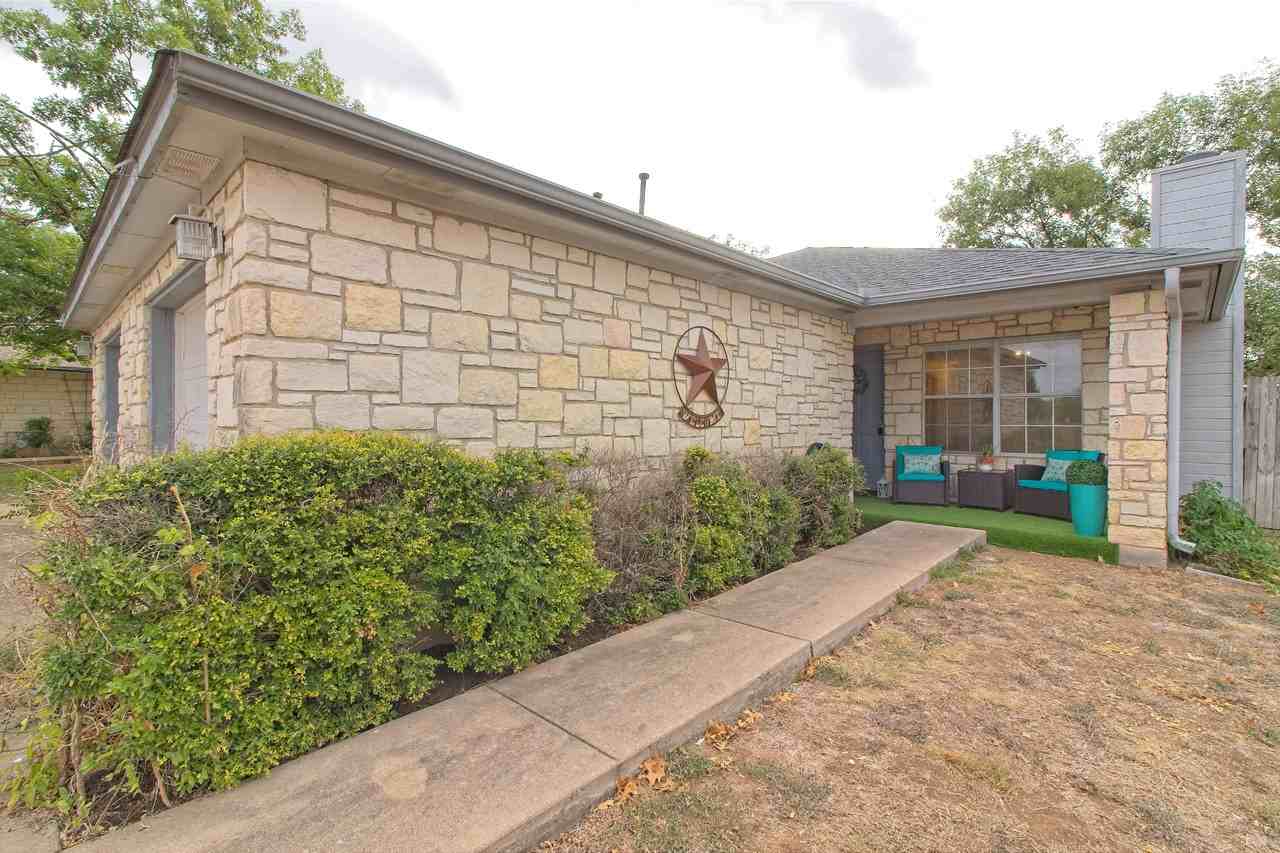 505 Texas Ave - Photo 3 of 25