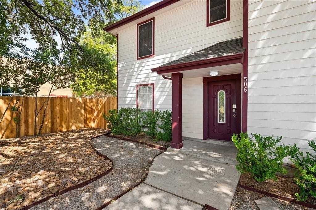 506 W 35th St - Photo 4 of 42