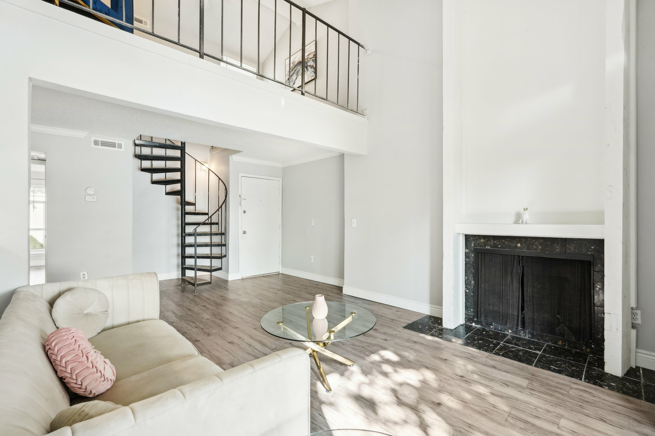 5560 Medical Center Apartments - Photo 4 of 23