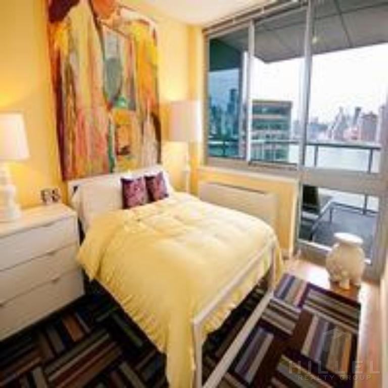 Center Blvd 1101, New York, NY 11109 2 Bedroom Apartment for Rent