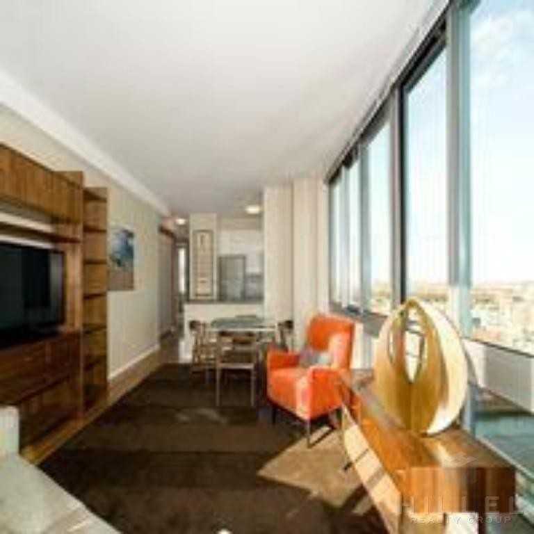 Center Boulevard #1101 - Photo 2 of 8