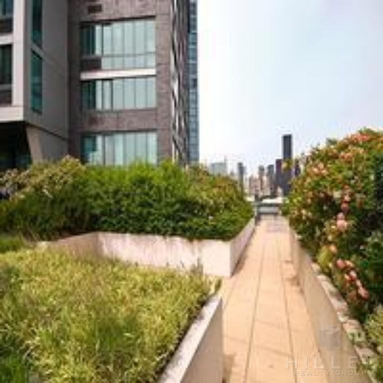 Center Boulevard #1101 - Photo 6 of 8