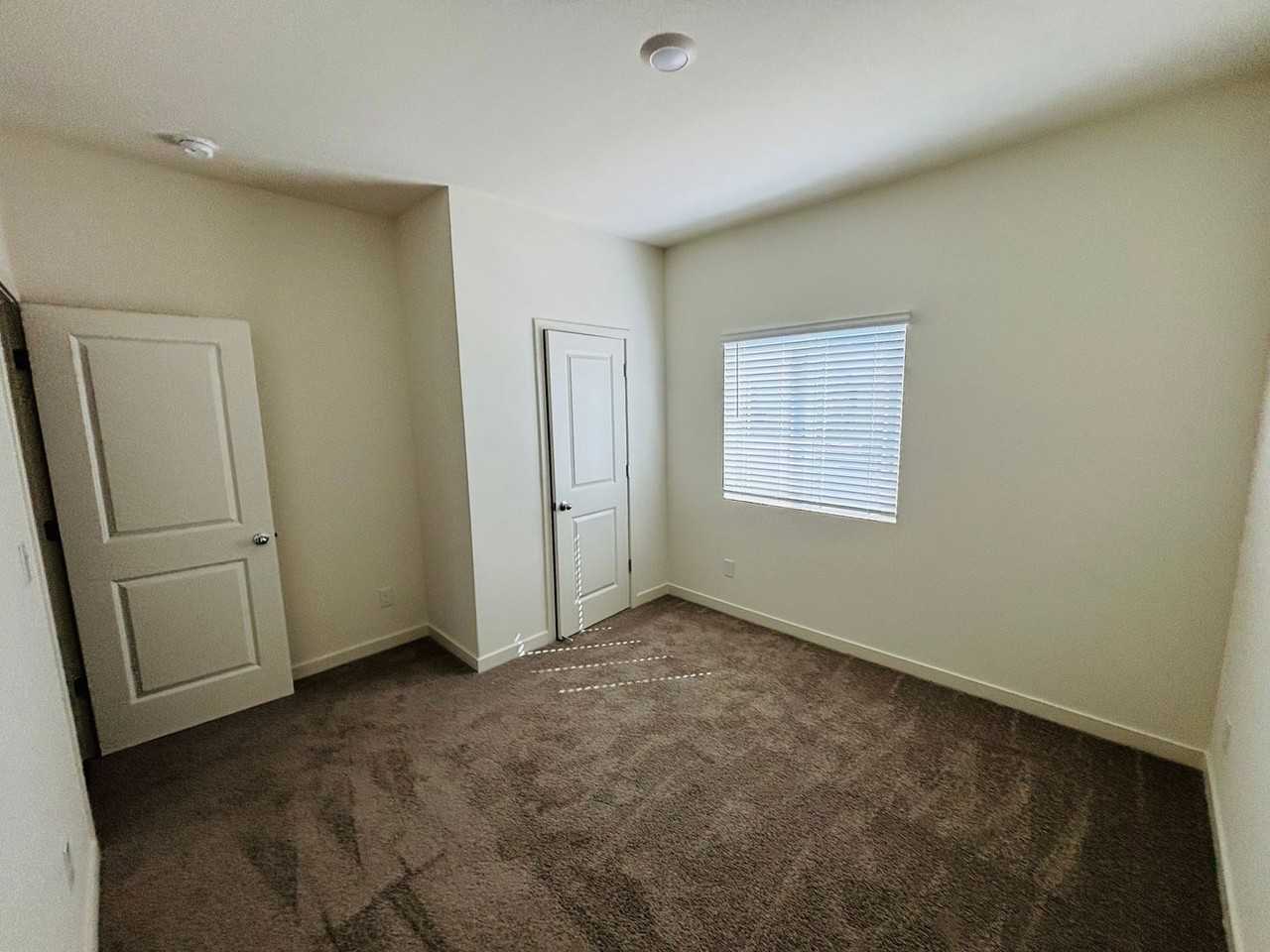 1014 Anthony Ln - Photo 2 of 17