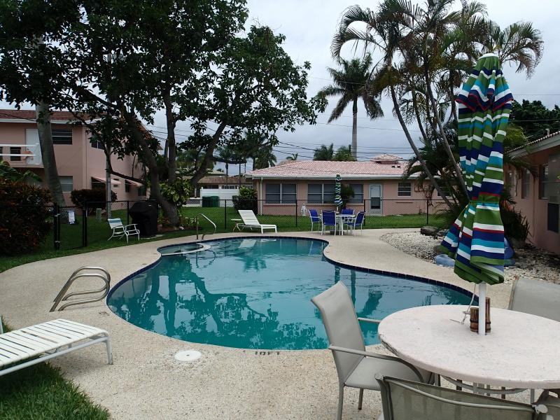 2130 Northeast 42nd Street - Photo 2 of 10