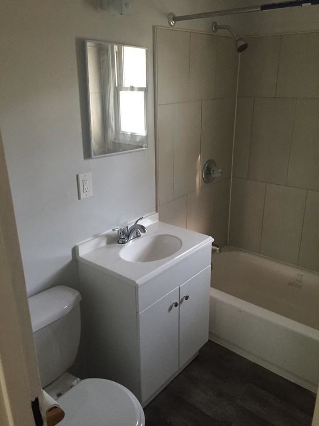 Neptune Gardens - Photo 3 of 3