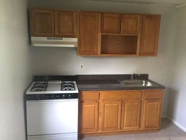 Neptune Gardens - Photo 2 of 3