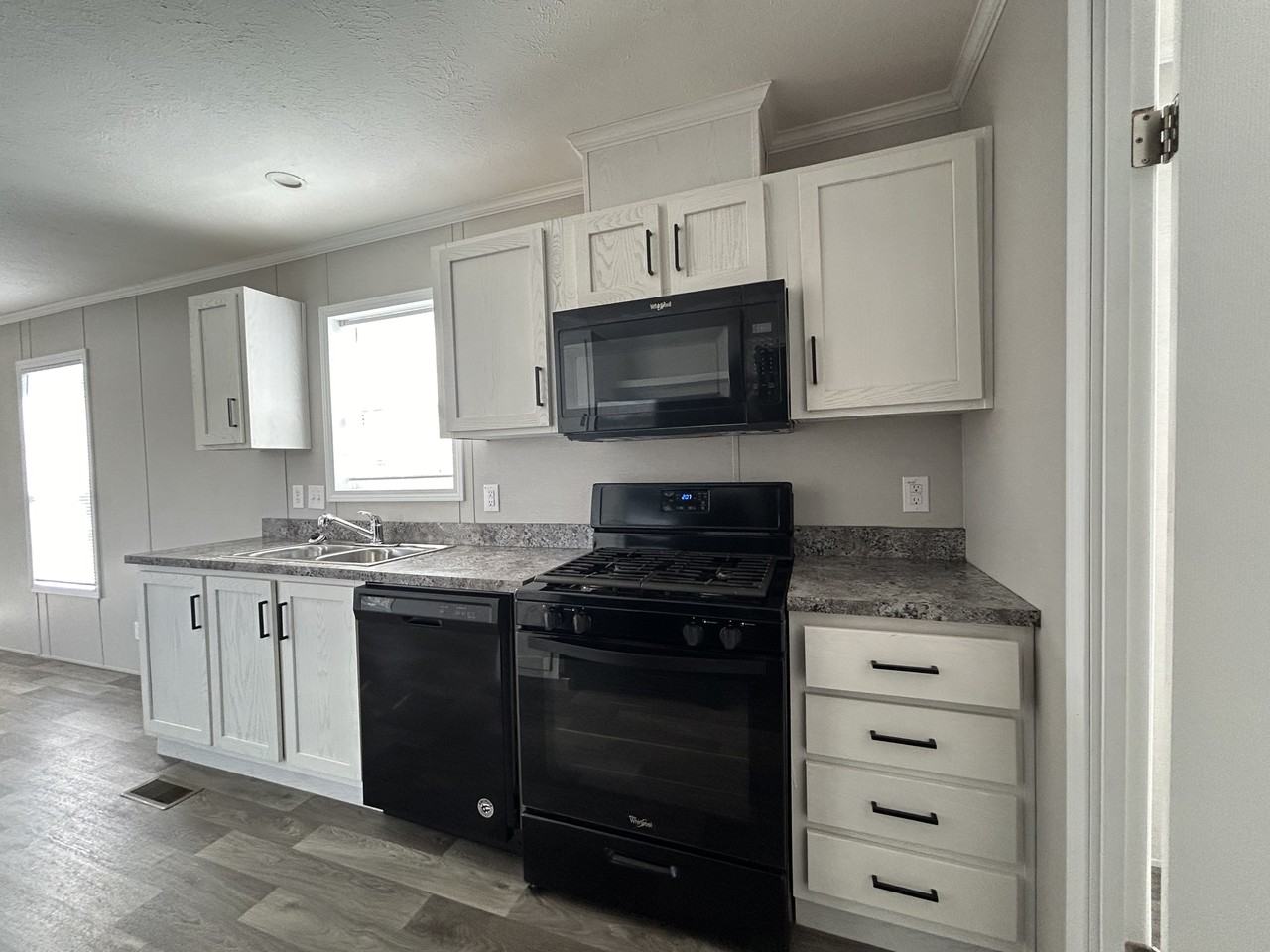 11420 Oakgrove Dr #55 - Photo 7 of 16