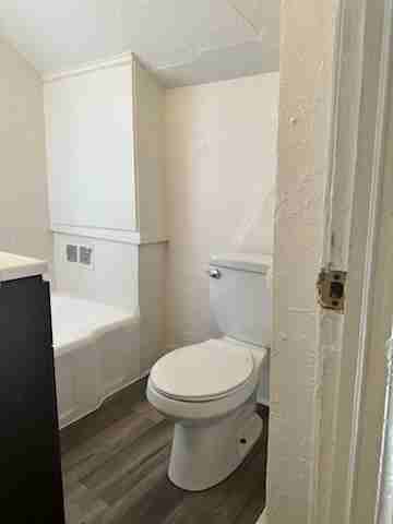 2 1006 - Photo 3 of 10