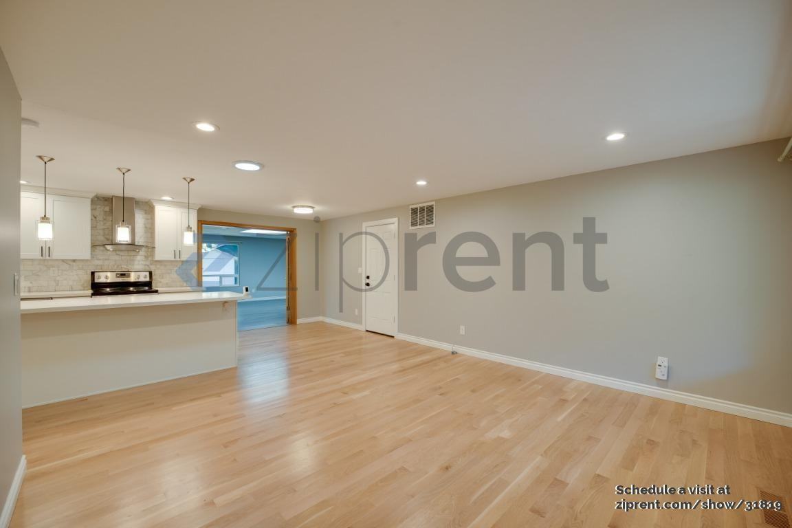 13044 111th Ave Ne - Photo 4 of 21
