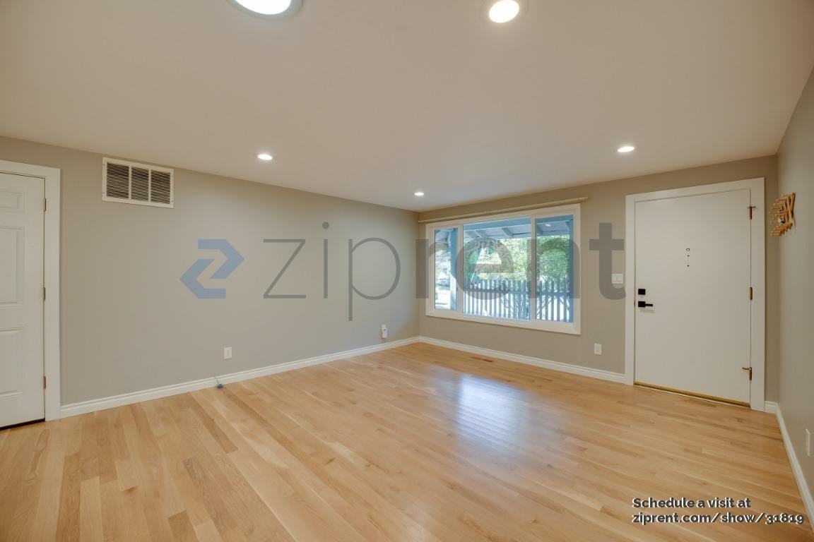 13044 111th Ave Ne - Photo 5 of 21