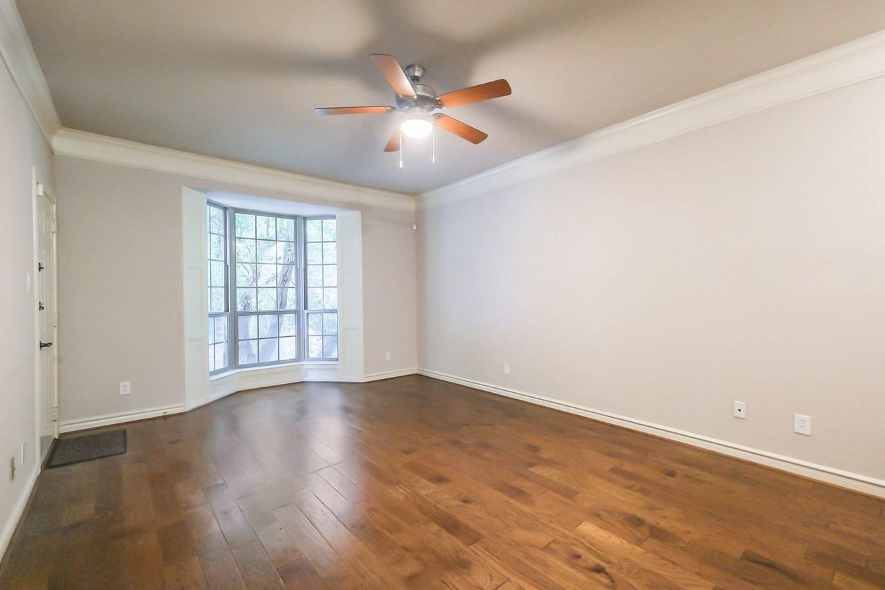 2700 Revere St #106 - Photo 3 of 16