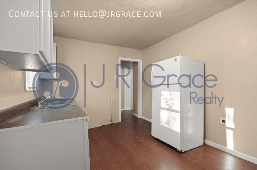 4037 Bravo Ranch Rd - Photo 3 of 18