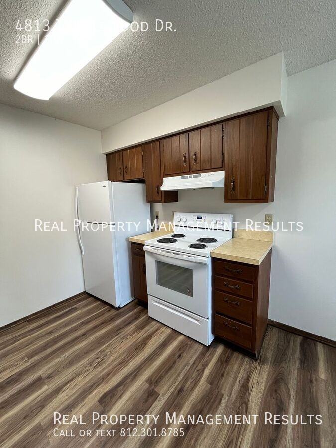 4813 Tanglewood Drive - Photo 6 of 15