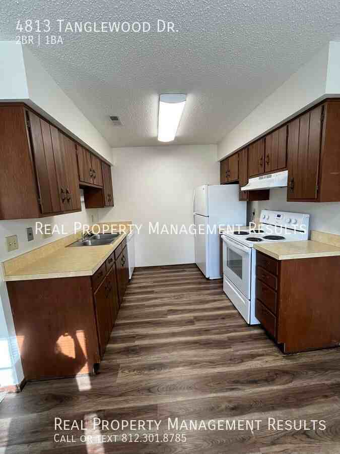 4813 Tanglewood Drive - Photo 7 of 15