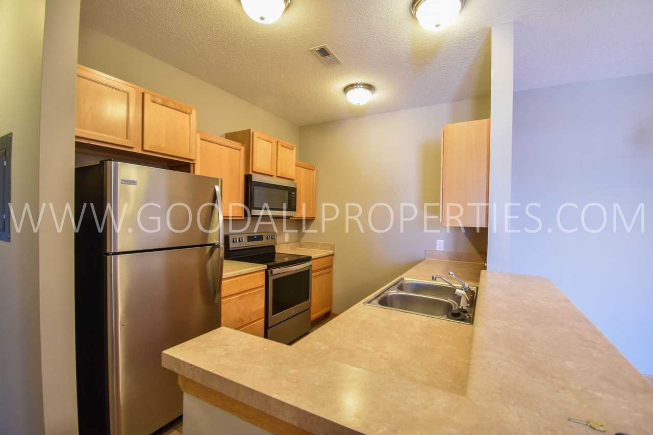 5801 Se 24th St #87 - Photo 5 of 17