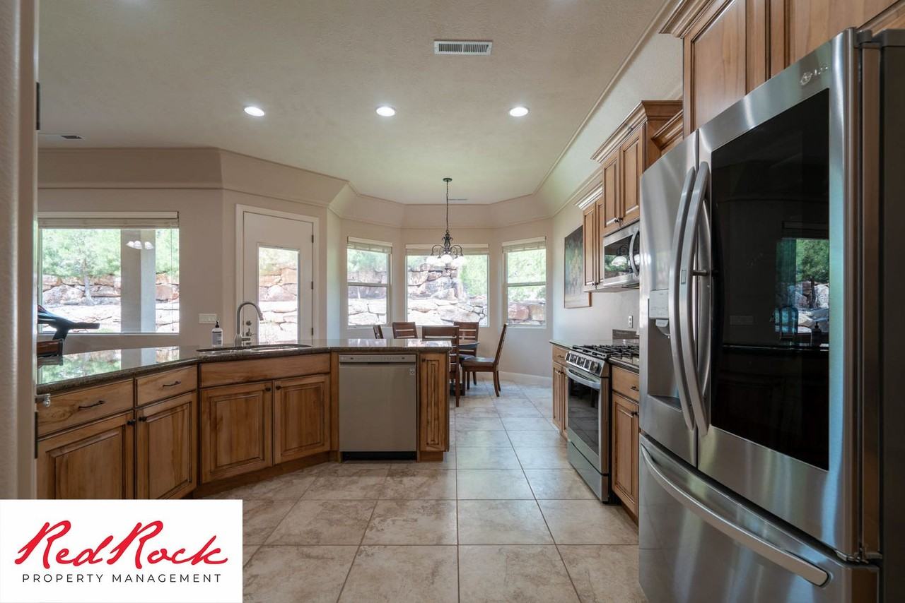 3038 S Mountain Ledge Dr - Photo 2 of 50