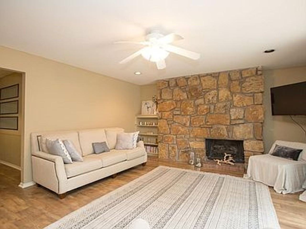 2432 E 55th Pl - Photo 2 of 22