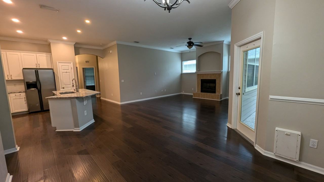 7401 Sw 86th Way - Photo 5 of 12