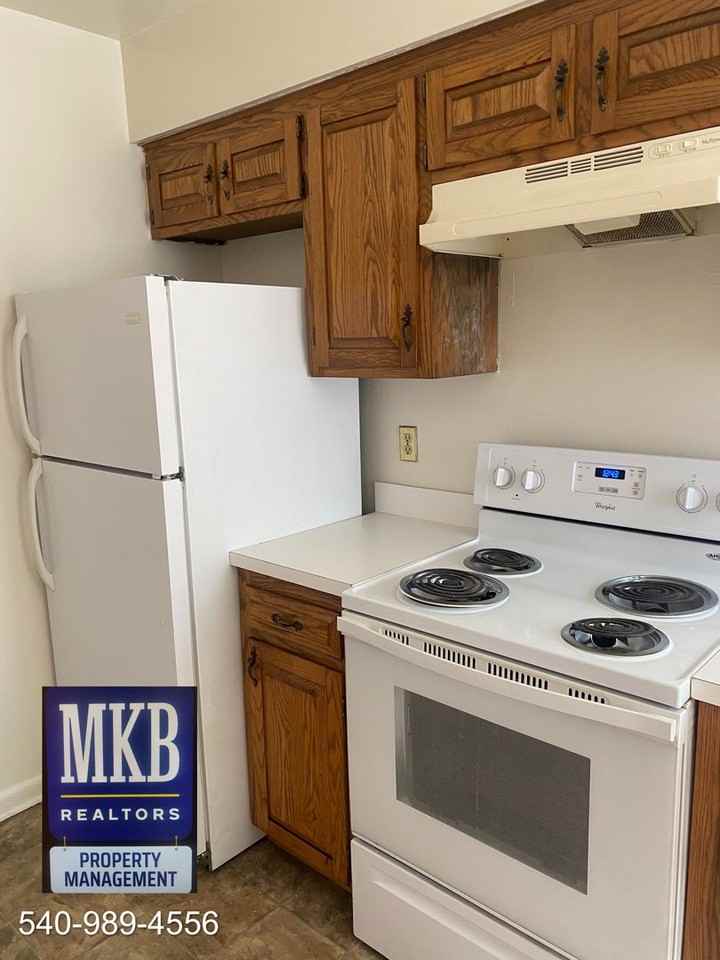 216 Dalewood Ave - Photo 2 of 14