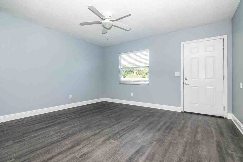 107 Karde Ln #F - Photo 2 of 12