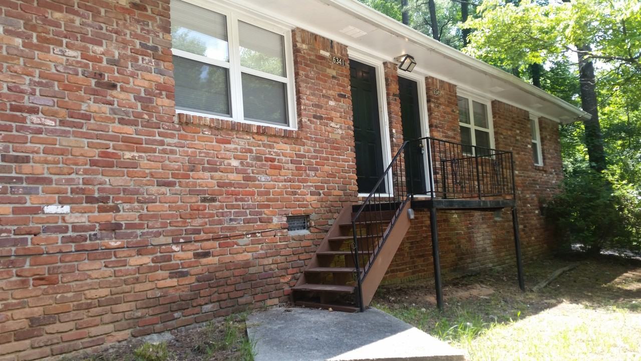 6341 Raymond Ter - Photo 7 of 7
