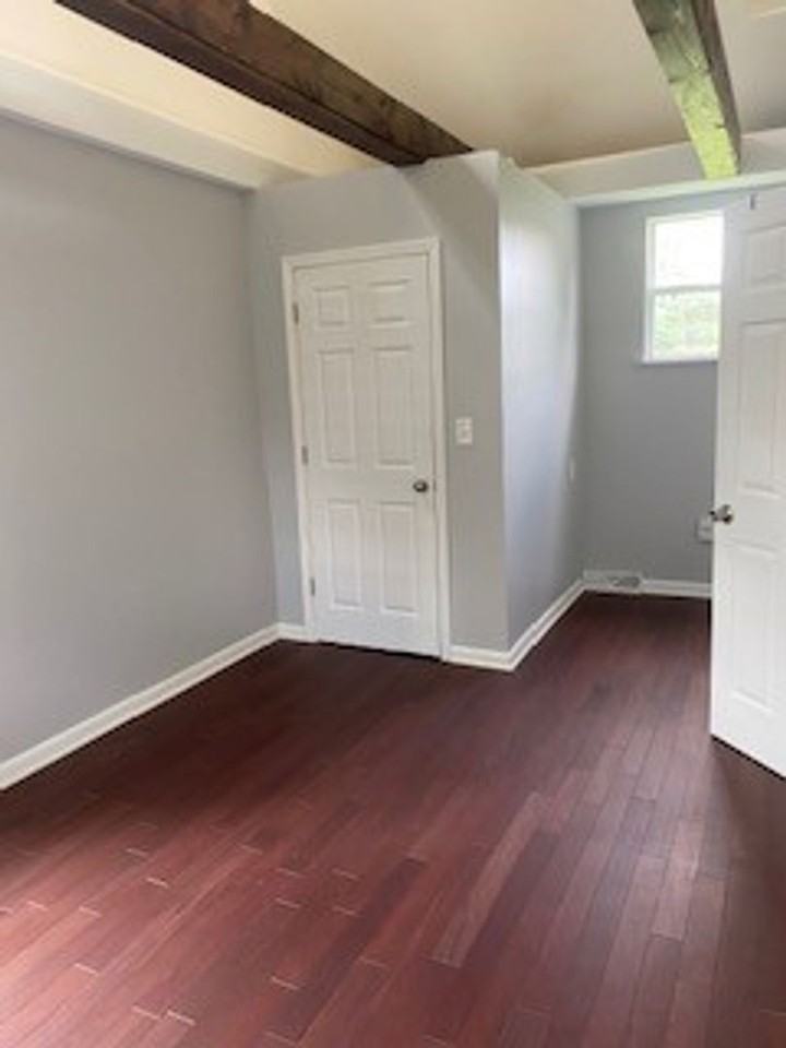 419 Bluff St - Photo 7 of 17