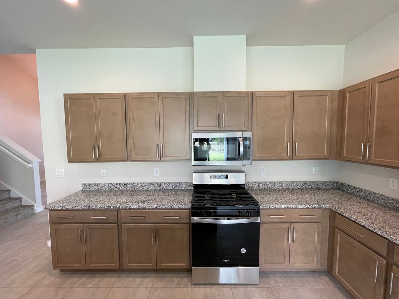 14815 Loggerhead Dr - Photo 4 of 30