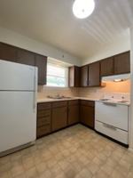 featured image of 409 E Warren St