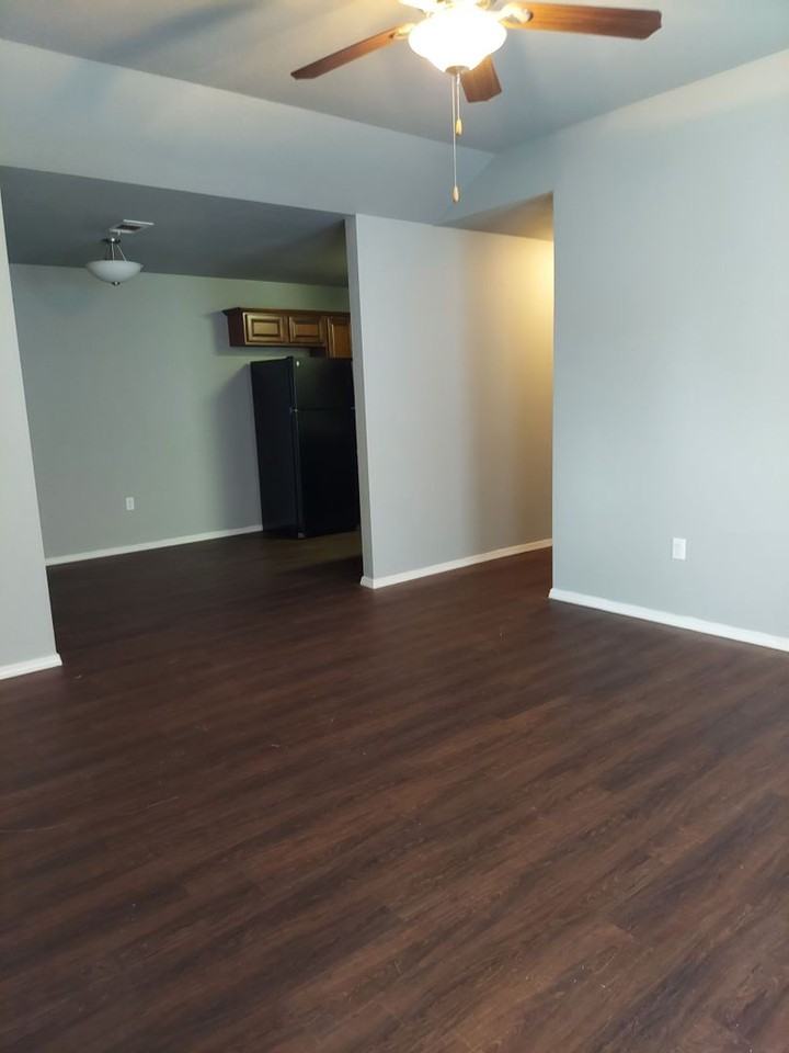 2006 Ingalls Ln - Photo 2 of 12