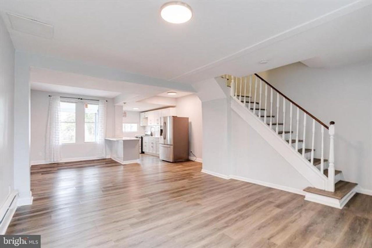 2870 W Garrison Ave - Photo 2 of 28