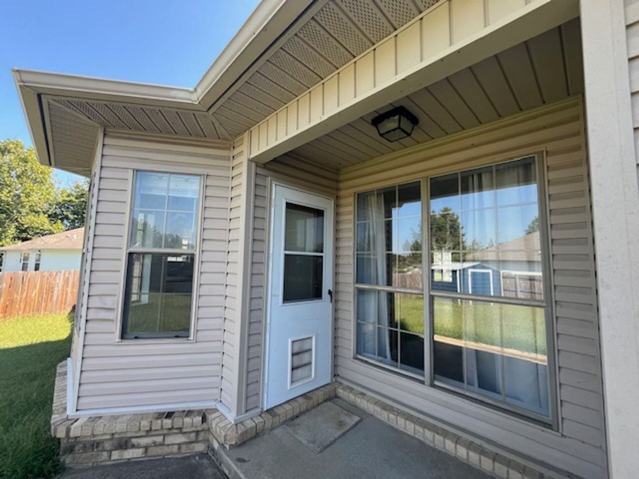 102 Rosebud Cir - Photo 6 of 44