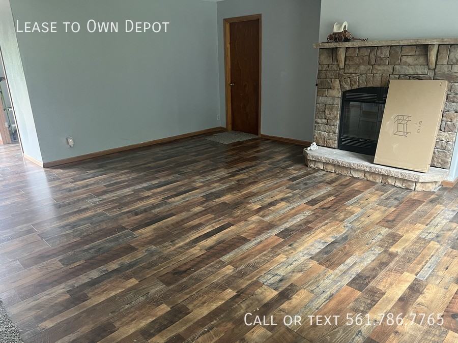 612 S Maple Ave - Photo 2 of 7