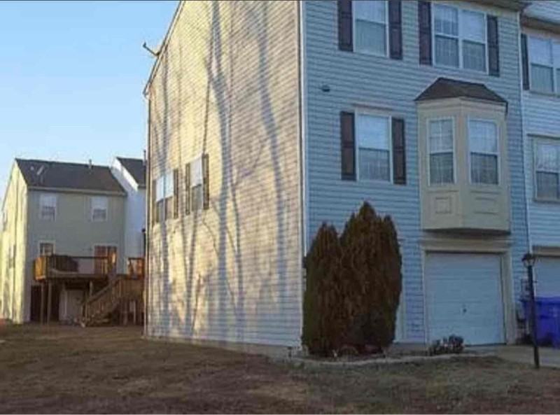 5850 Wolsey Ct - Photo 2 of 13