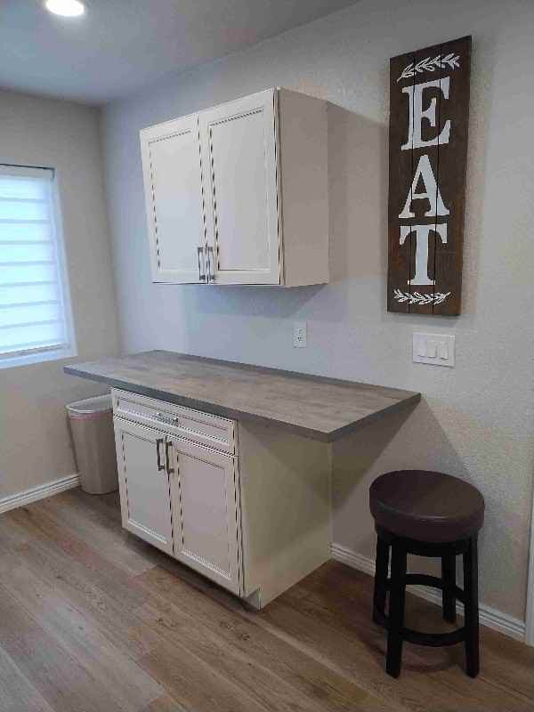 3803 Windsor Ave - Photo 3 of 8