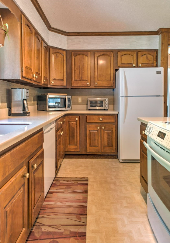 27 Andover St - Photo 2 of 13