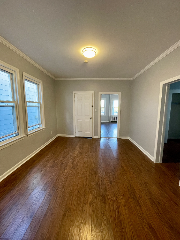63 Vreeland Ave #1 - Photo 3 of 14