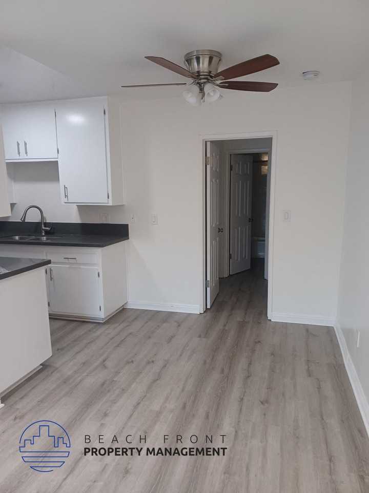 520 Ohio Ave. - Photo 3 of 12