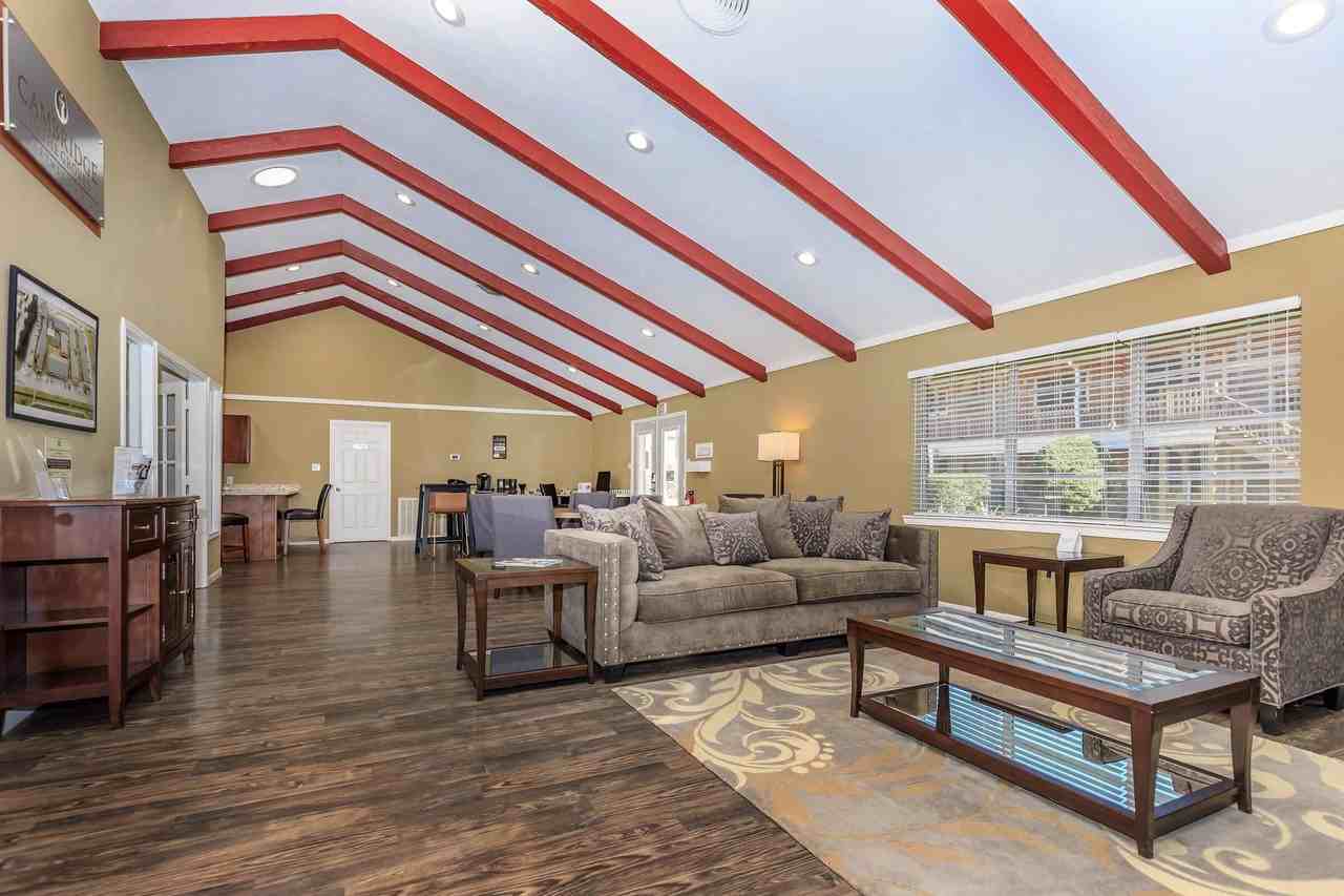 Cambridge in the Groves - Photo 5 of 30