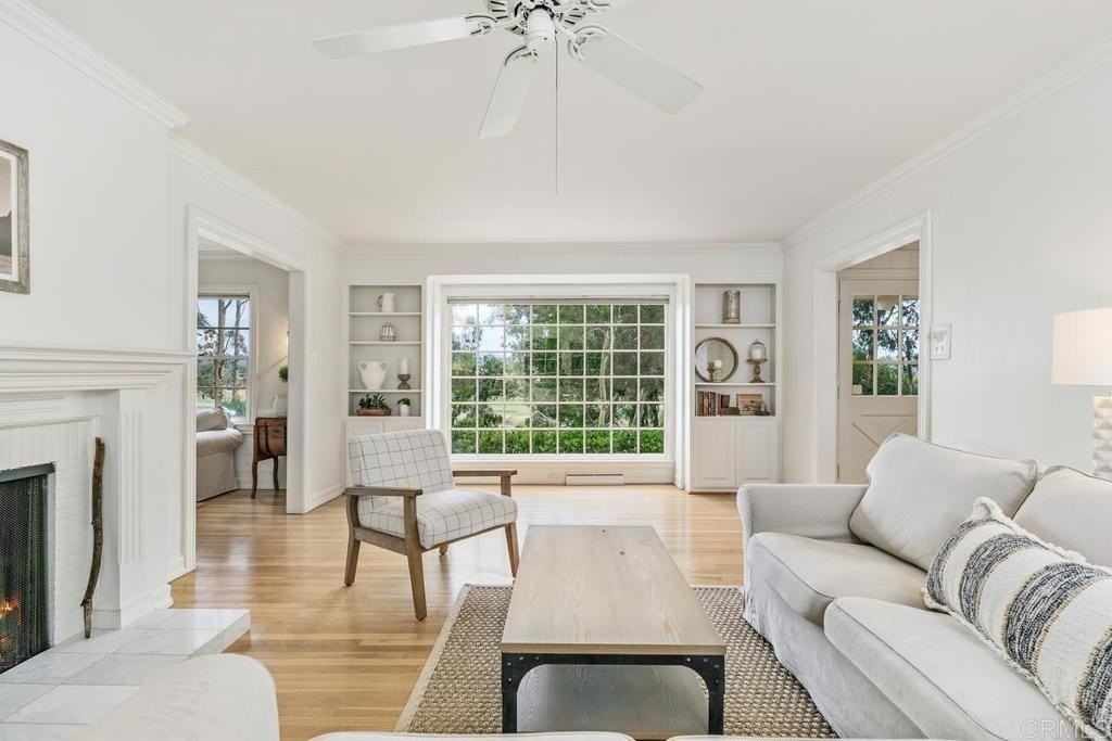 5530 Las Palomas - Photo 5 of 35