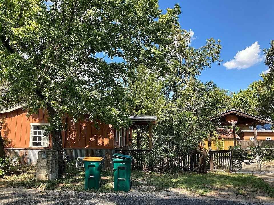 309 S Brackenridge #NA - Photo 3 of 7