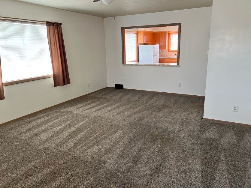 1225 North Ave W - Photo 2 of 16