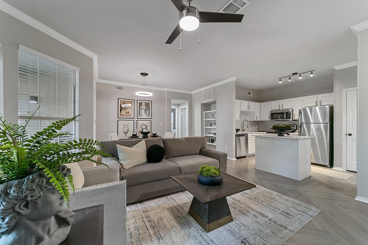 Thornbury at Chase Oaks - Photo 4 of 50