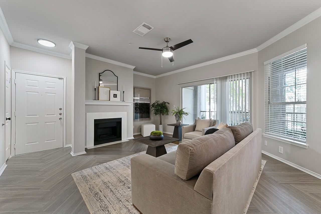 Thornbury at Chase Oaks - Photo 6 of 50