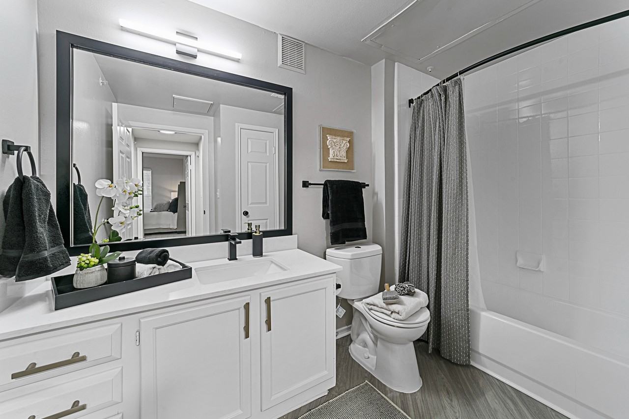 Thornbury at Chase Oaks - Photo 7 of 50